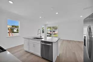 343 Fishtail Pl, Palm Coast, FL 32164 - Photo 10