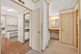 1712 W Schwartz Blvd, The Villages, FL 32159 - Photo 38