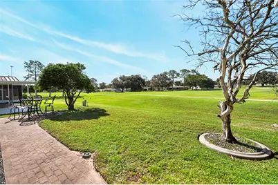 1712 W Schwartz Boulevard, The Villages, FL 32159 - Photo 4