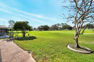 1712 W Schwartz Blvd, The Villages, FL 32159 - Photo 4