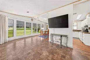 1712 W Schwartz Blvd, The Villages, FL 32159 - Photo 12