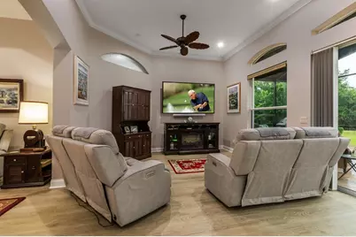27028 Old English Court, Leesburg, FL 34748 - Photo 12