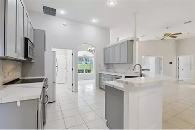 10308 Calle De Flores Drive, Clermont, FL 34711 - Photo 14