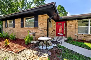 5212 Clarendon Rd, Jacksonville, FL 32205 - Photo 2