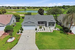 1377 Eagle Ridge Dr, The Villages, FL 32162 - Photo 2