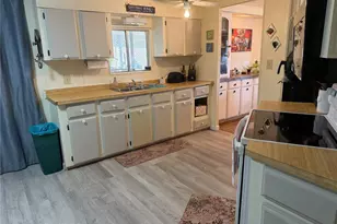 1408 Ridge Rd, Tavares, FL 32778 - Photo 4