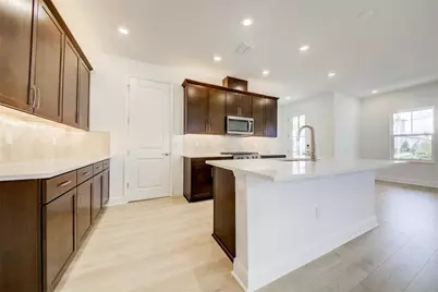 9131 Walcott Lane, Lakewood Ranch, FL 34240 - Photo 16