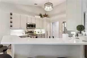 39843 Grove Heights, Lady Lake, FL 32159 - Photo 12