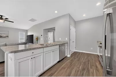 7686 Woodley Terrace, The Villages, FL 34762 - Photo 14