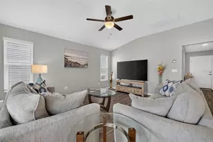 7686 Woodley Ter, The Villages, FL 34762 - Photo 8