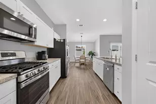7686 Woodley Ter, The Villages, FL 34762 - Photo 16