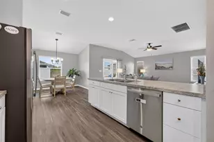 7686 Woodley Ter, The Villages, FL 34762 - Photo 18
