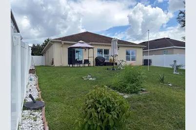 272 Sparrow Hawk Drive, Groveland, FL 34736 - Photo 38