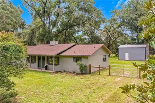 26586 SE Hwy 42, Umatilla, FL 32784 - Photo 2