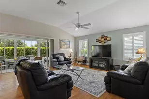 490 Little River Path, The Villages, FL 32162 - Photo 8
