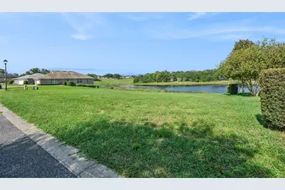 77 Fairway Circle #101, Umatilla, FL 32784 - Photo 2