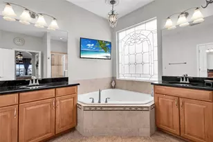 237 Blue Cypress Dr, Groveland, FL 34736 - Photo 36