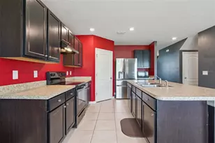 10528 Bronze Leaf Ct, Leesburg, FL 34788 - Photo 4