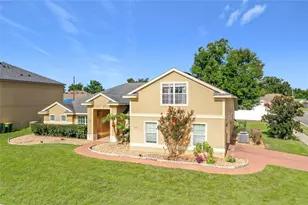 301 Ashton Woods Ln, Leesburg, FL 34748 - Photo 2