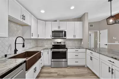 2434 Trace Ave, Belle Isle, FL 32809 - Photo 10