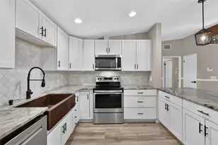 2434 Trace Ave, Belle Isle, FL 32809 - Photo 10