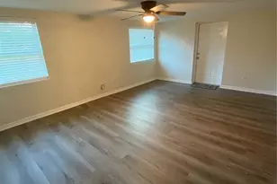 803 E Hazzard Ave, Eustis, FL 32726 - Photo 2