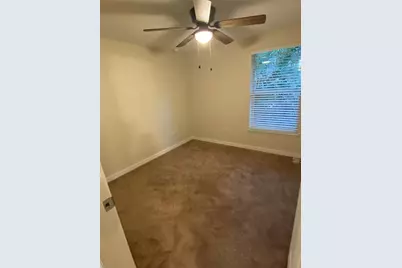803 E Hazzard Avenue, Eustis, FL 32726 - Photo 10