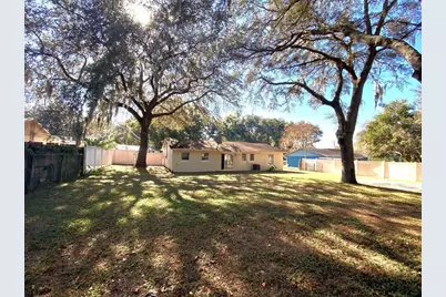 11585 SE 129th Lane, Ocklawaha, FL 32179 - Photo 4