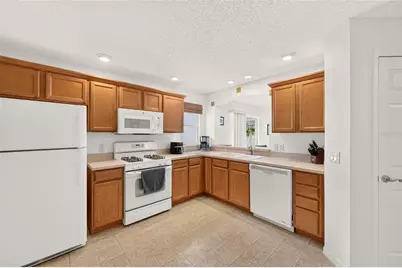 1049 Jackson Street, The Villages, FL 32162 - Photo 10