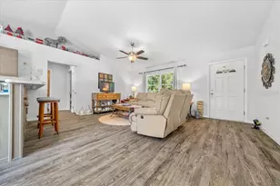 543 N Rooks Ave, Inverness, FL 34453 - Photo 8