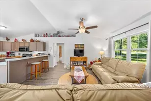 543 N Rooks Ave, Inverness, FL 34453 - Photo 10