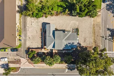 305 N Sinclair Avenue, Tavares, FL 32778 - Photo 6