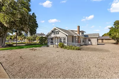 305 N Sinclair Avenue, Tavares, FL 32778 - Photo 8