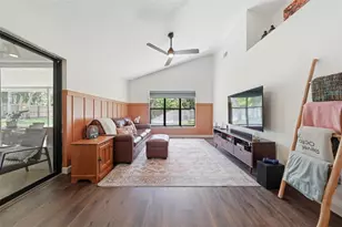 10102 Silver Bluff Dr, Leesburg, FL 34788 - Photo 26