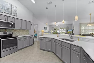 17566 SE 112th Avenue, Summerfield, FL 34491 - Photo 6