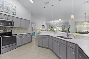 17566 SE 112th Ave, Summerfield, FL 34491 - Photo 6