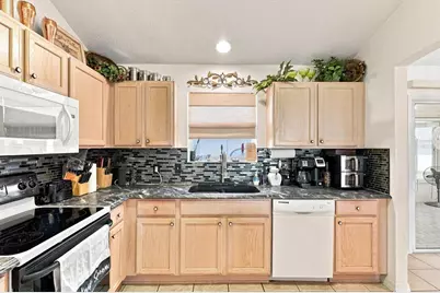 3425 Carbondale Court, The Villages, FL 32162 - Photo 14
