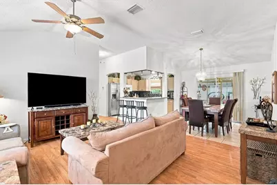 3425 Carbondale Court, The Villages, FL 32162 - Photo 6