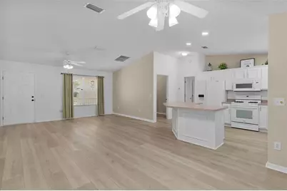 17766 SE 91st Poplar Ter, The Villages, FL 32162 - Photo 8