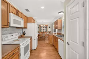1218 Santos Pl, The Villages, FL 32159 - Photo 18