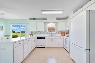328 Grand Vista Trail, Leesburg, FL 34748 - Photo 12