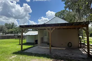 937 County Rd 481 W, Lake Panasoffkee, FL 33538 - Photo 14
