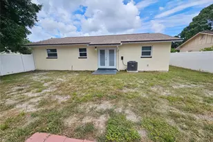 6092 Burch St N, Saint Petersburg, FL 33709 - Photo 18