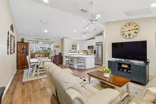 16840 SE 97th Wildwood Ct, The Villages, FL 32162 - Photo 8