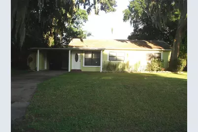 1300 Park Avenue, Tavares, FL 32778 - Photo 2