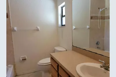 1300 Park Avenue, Tavares, FL 32778 - Photo 12