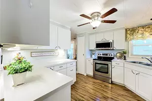 1108 Nassau Cir, Tavares, FL 32778 - Photo 22