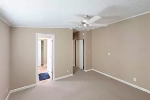 601 Robin Ln, Wildwood, FL 34785 - Photo 16