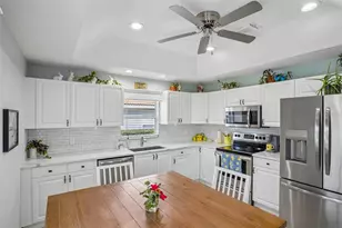 5105 Harbour Dr, Oxford, FL 34484 - Photo 12