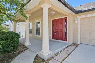 324 Red Kite Dr, Groveland, FL 34736 - Photo 2